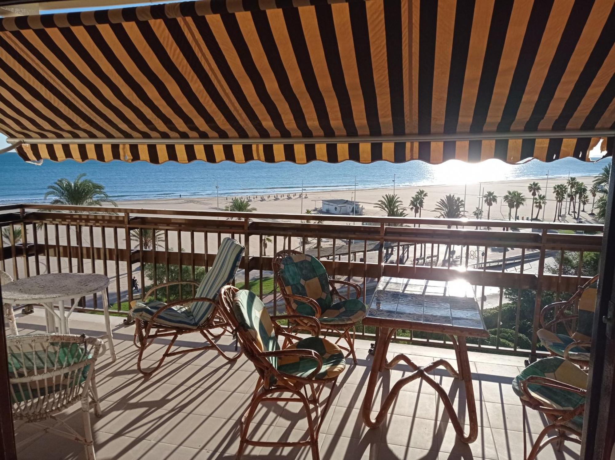 Manila Solo Familias Serviplaya Gandia Exterior photo